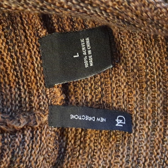 New directions pullover sweater size large - Picture 5 of 7